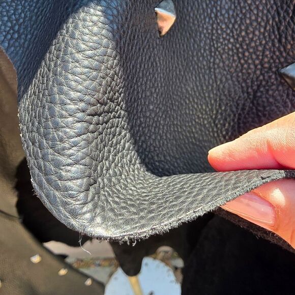 Unbranded Art To Wear 100 % Leather Studded Vest - Picture 4 of 7